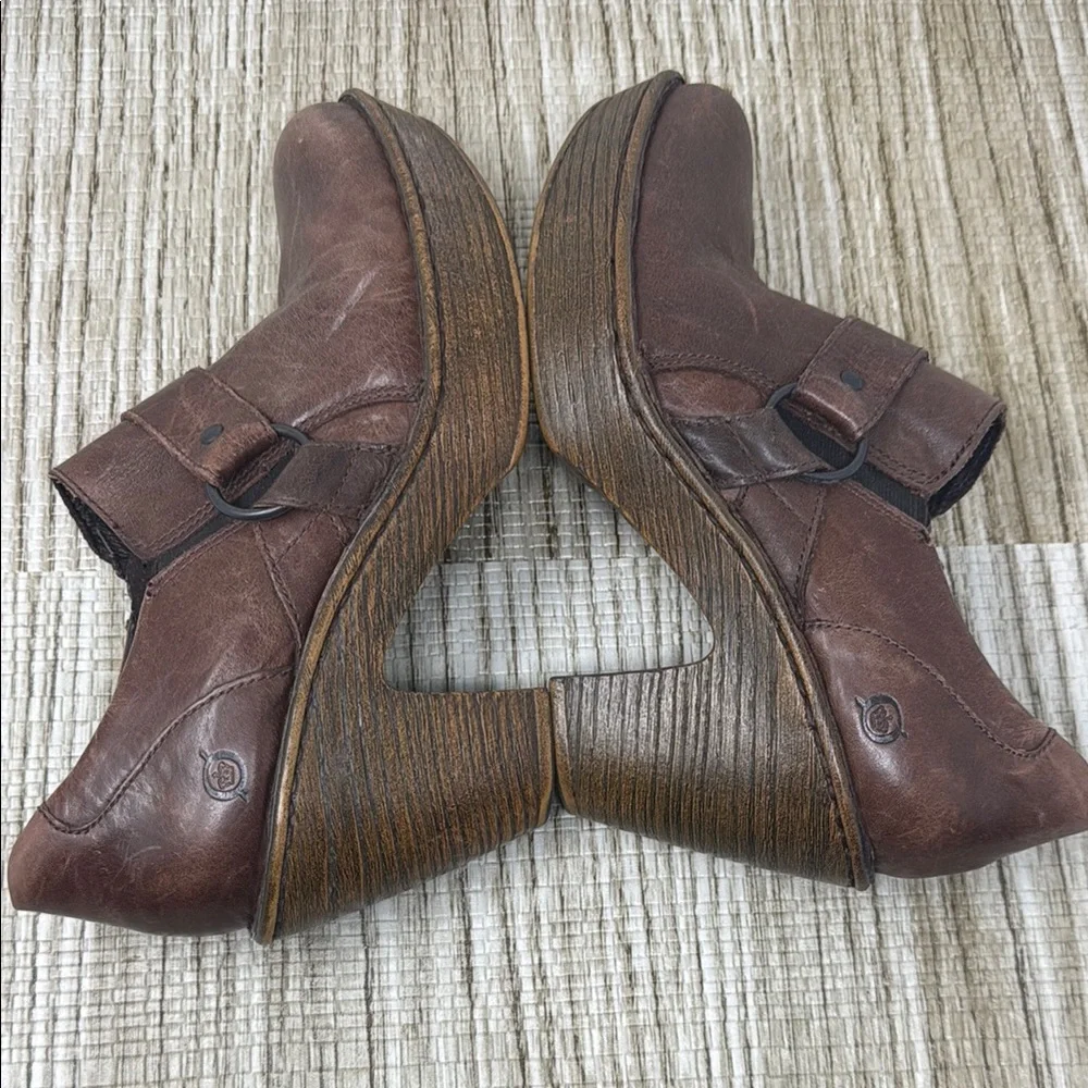 Brown Born Shoes - Picture 7 of 10